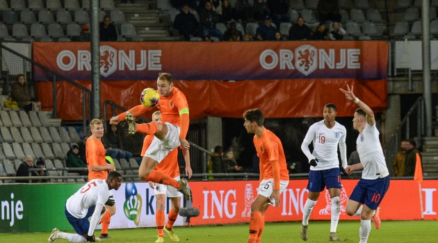 Goal 93e minuut brengt Jong Oranje naar overwinning