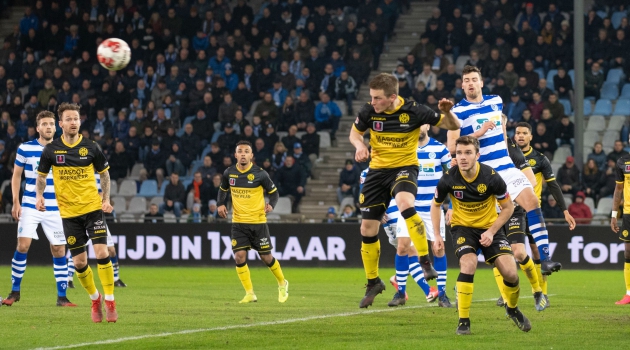 De Graafschap wint in matig duel met 2-0 van Roda JC