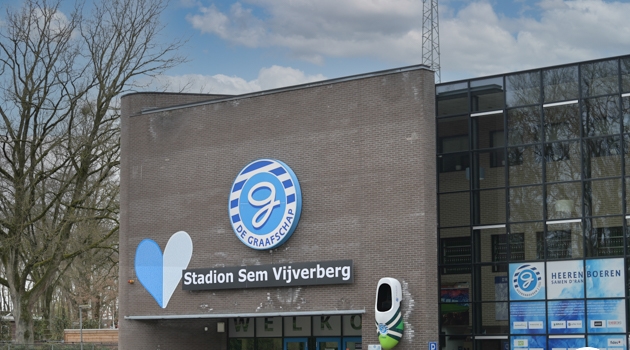 FC Dordrecht zorgt voor daverende verrassing in het Sem Vijverberg stadion